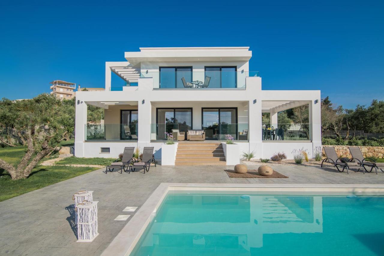 Valentino Luxury Villa Plános Exteriér fotografie