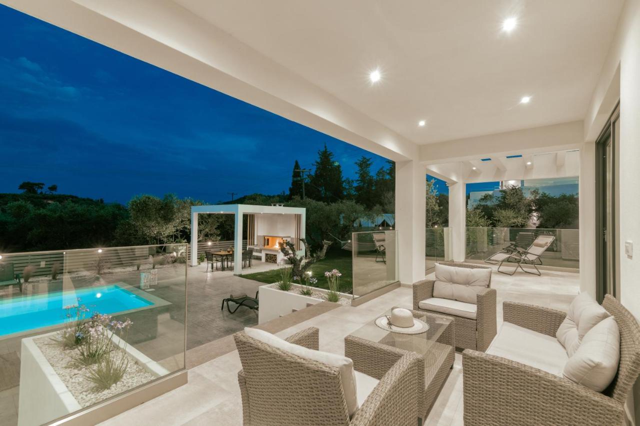 Valentino Luxury Villa Plános Exteriér fotografie